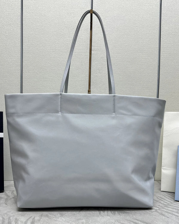 2024 New Brand Design Tote Bag Nylon Cowhide Large  Capacity handbag Consice Fashion Practical Single-shouler Bags Women